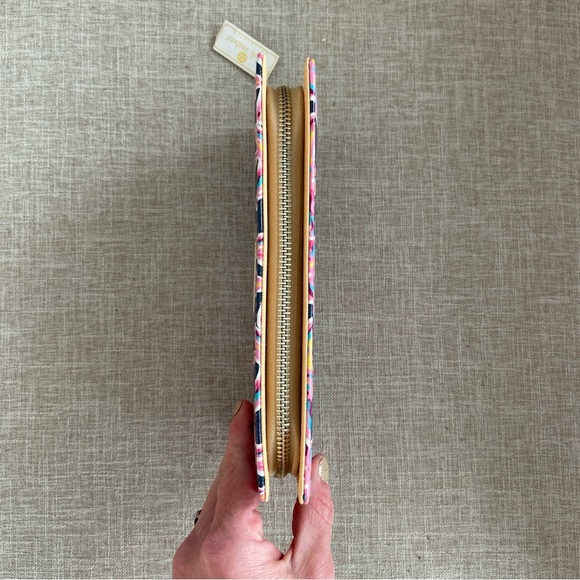 NWT! Simply Southern Wallet / Clutch Large Zip Accordion Starfish Blue Pink Gold - Picture 7 of 10